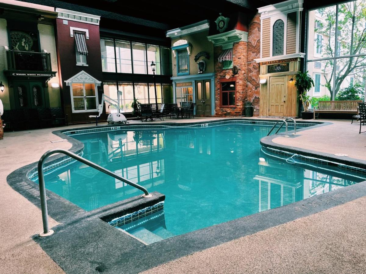 Отель Wyndham Garden Уорсо Экстерьер фото