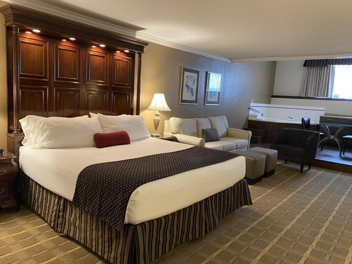 Отель Wyndham Garden Уорсо Экстерьер фото